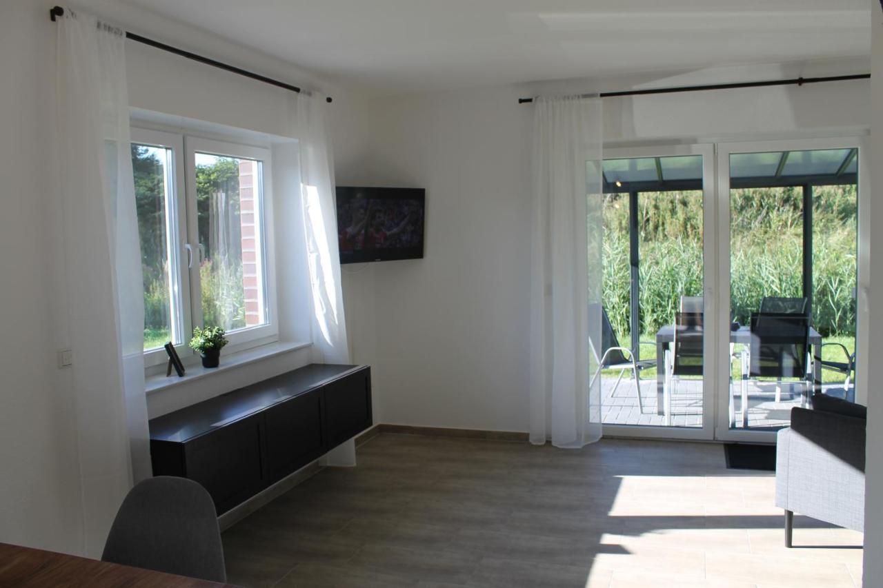 Ferienhaus Am Seedeich Emden Buitenkant foto